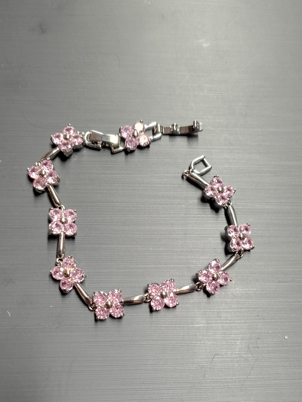 Fashion Jewelry Pink Crystal Flower Bracelet - Silver Tone